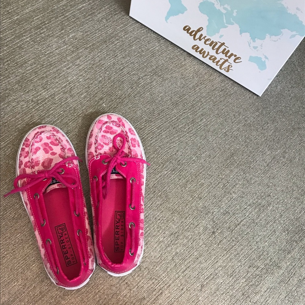 Cute Cheetah Print Sperry's, Kids Size 2M
